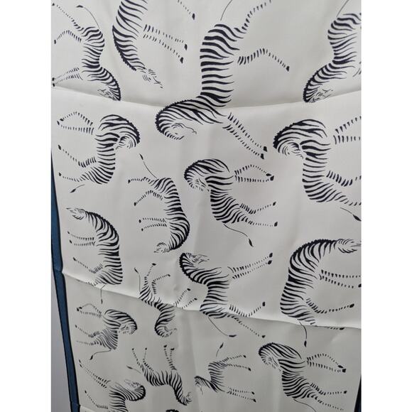 NEW Talbots 100% Silk Zebra Print Long Scarf Blue Black White NWT Safari Themed - Picture 5 of 10